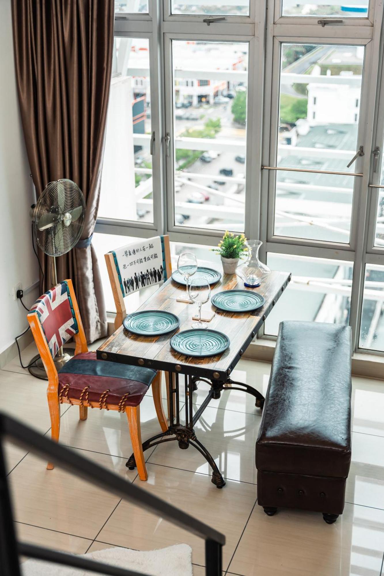 Austin Center Menara Hart Amas Apartemen *